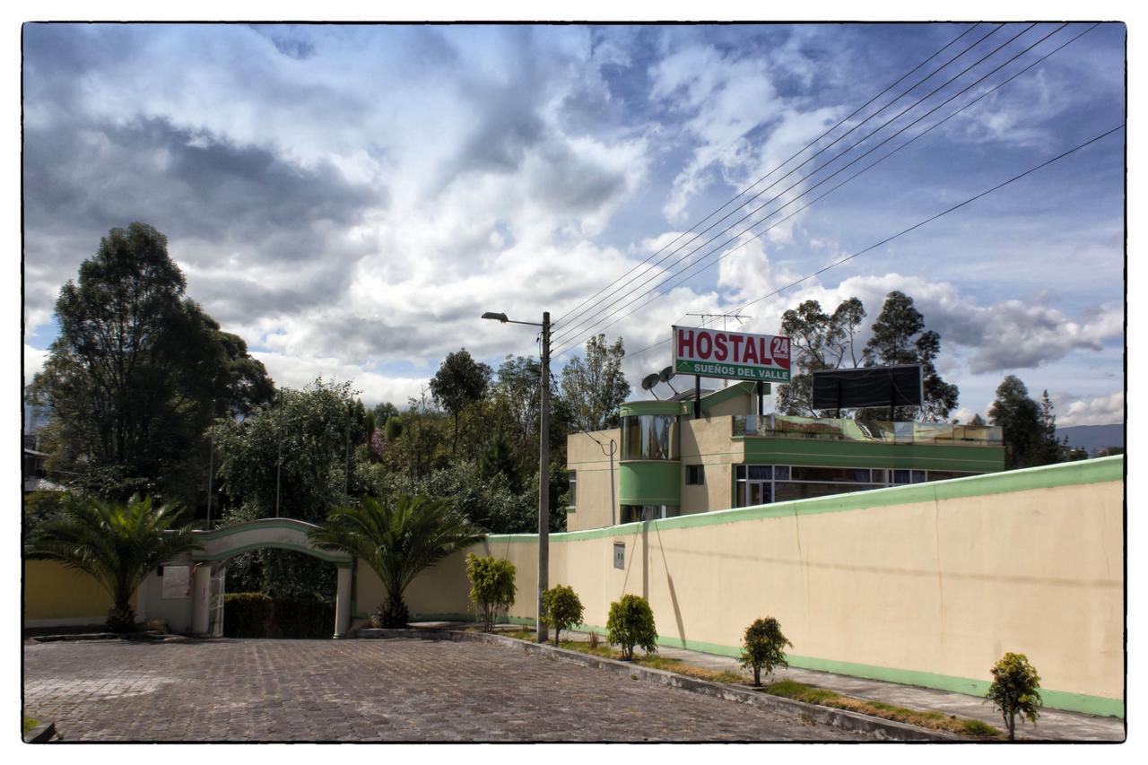 Suenos Del Valle Sangolquí エクステリア 写真